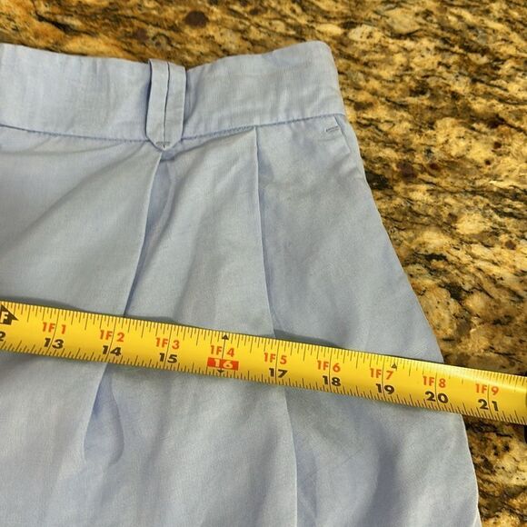 COS Light Blue Linen Blend High Waisted Pleated Front Trouser Shorts Size 8 - Picture 11 of 13